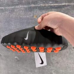Nike Mind Slides