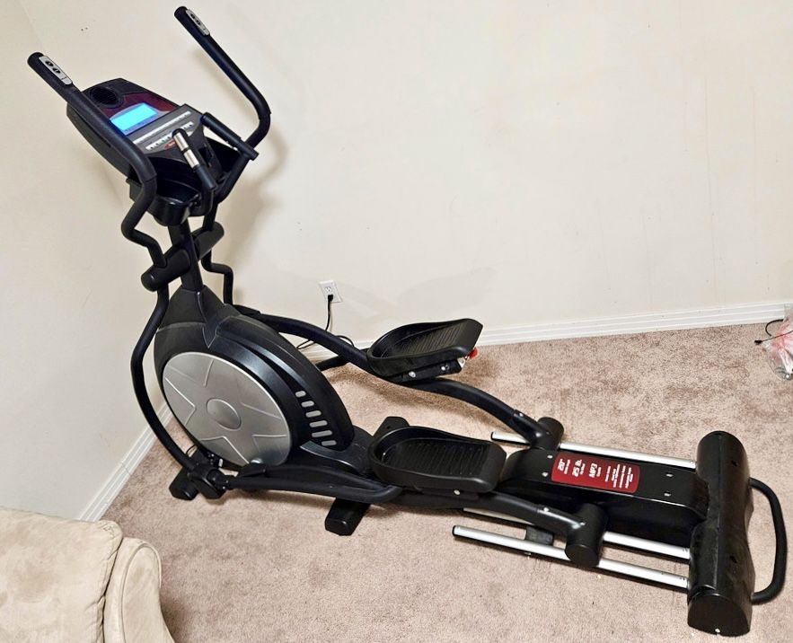 Like New SOLE E35 ELLIPTICAL Trainer