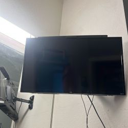 Not Working  28 In With Remote TCL ROKU TV  Backlight Went Out/ With Wall Mount