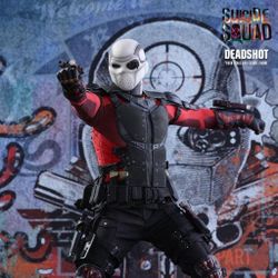 Hot Toys 1/6 Suicide Squad Deadshot Figure! MMS381! INCOMPLETE! PLEASE READ!