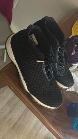 Mesh jordans