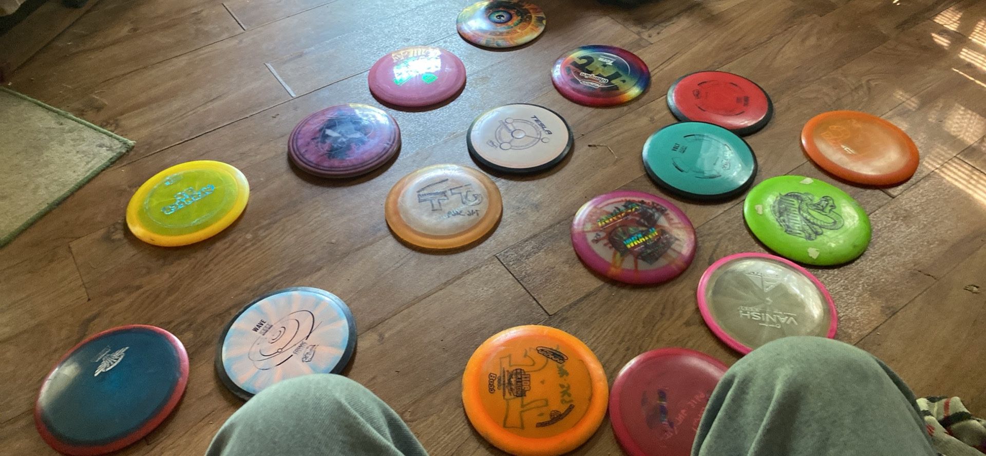 DiscGolf She 17 Of Them