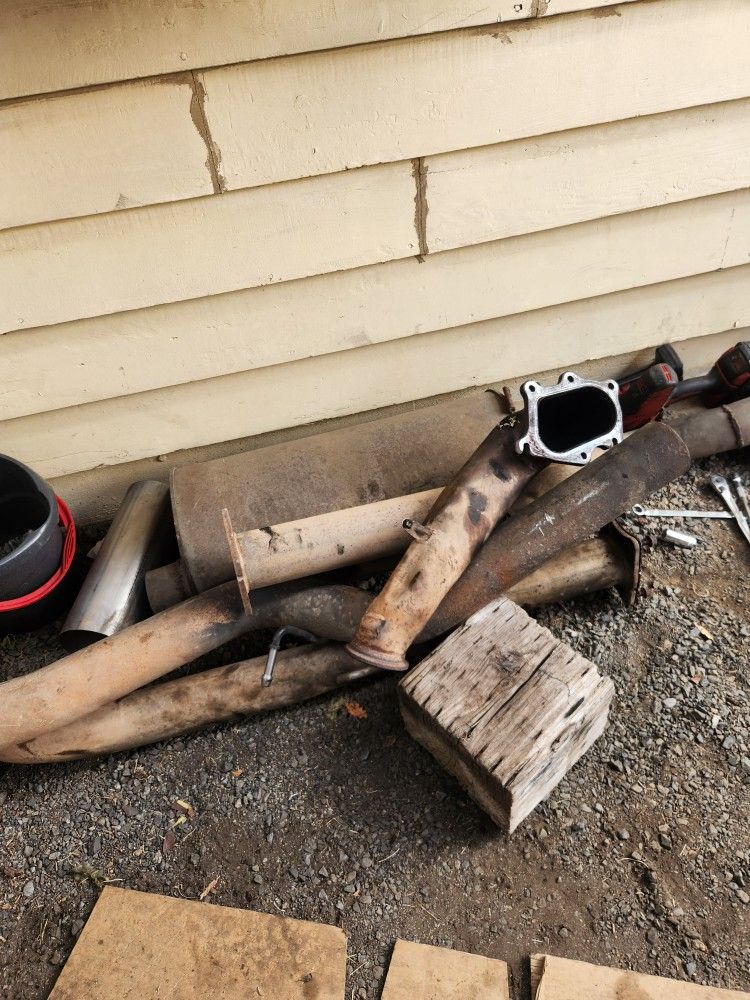 Down Pipe And Exhaust Glowplugs Chevyv2500hd