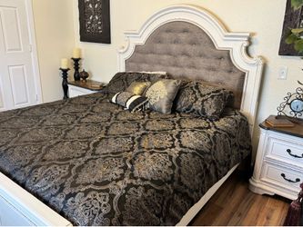 King Bedroom Set