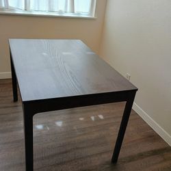 IKEA Extendable Dining Table – Seats 4–6 – $175 OBO