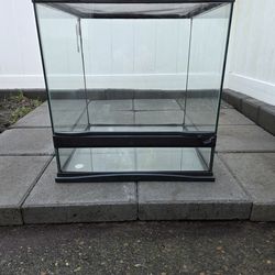 ZooMed 18x18x18 paludarium