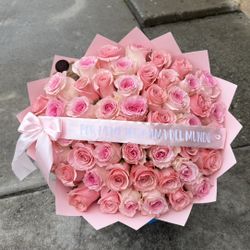 flower bouquets/ valentines day