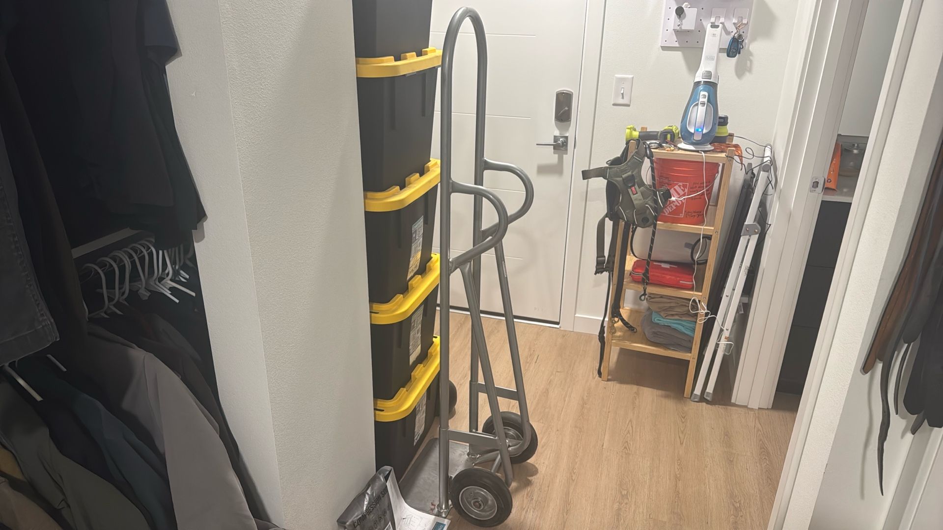 Hand Truck