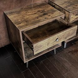  2 Night Stand Drawers