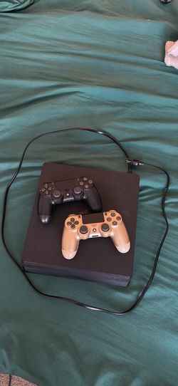 Playstation 4 with 2 controllers