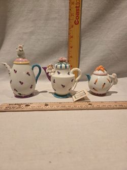 Midwest of Cannon Falls  *Fran Welch* lot of 3 porcelain mini teapots 🫖, vintage 1990's