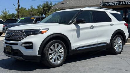 2021 Ford Explorer