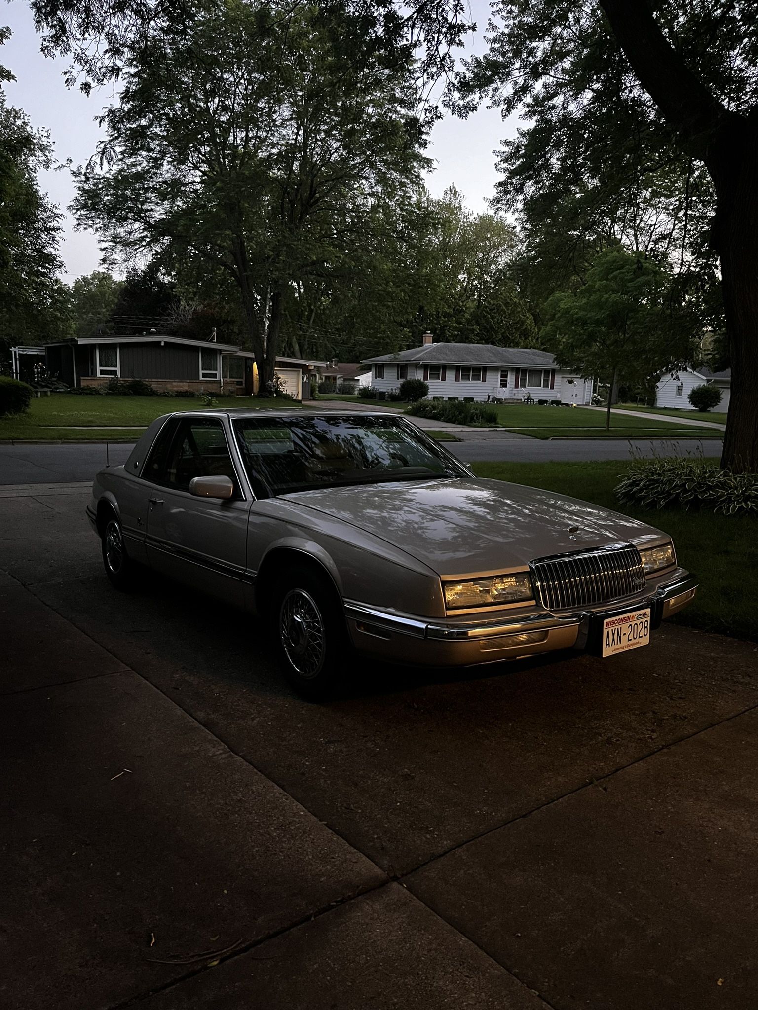 1990 Buick Riviera
