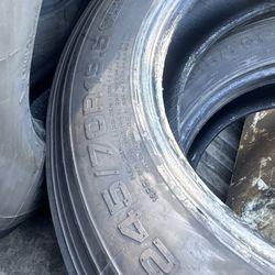 245/70r19.5