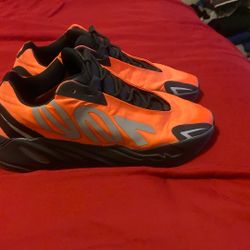 Adidas Originals 700 MNVN Resin Orange 13 Mens