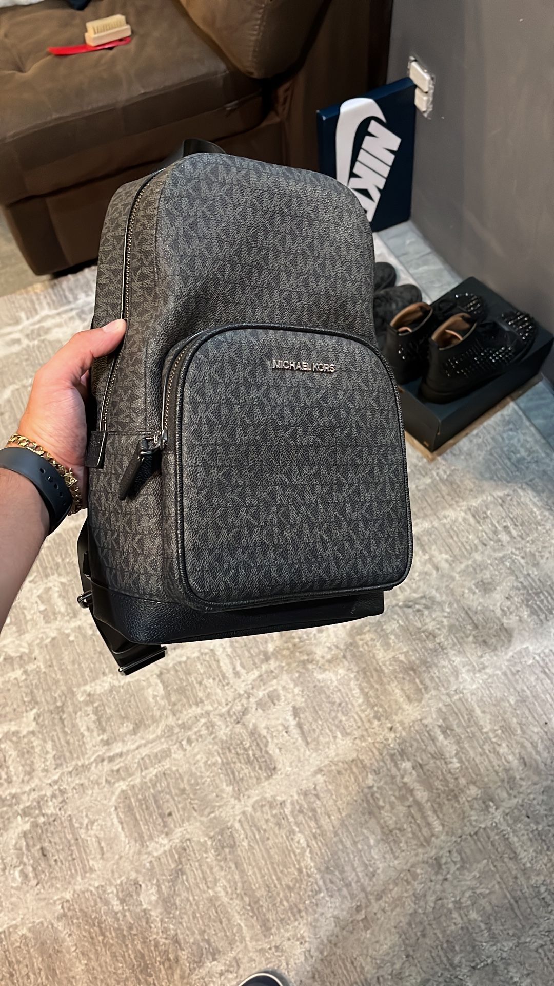 Michael Kors Mens Cross Body