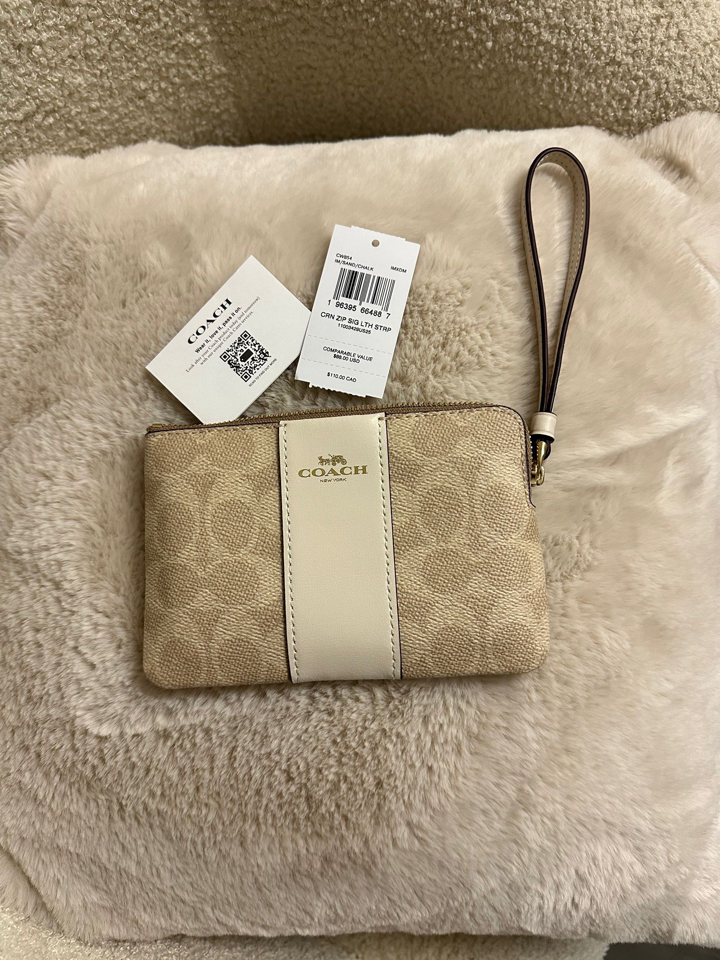 Coach Wristlet NEW