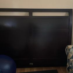 Queen Size Solid Wood Bed Frame