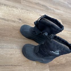 Snow Boots