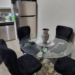 CHROME AND BLACK VELOUR TUFFED CHAIRS AND TABLE..NEW