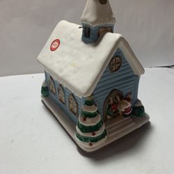 Vintage Wicks & Sticks Christmas Church Ceramic Candle Holder 1984 7”x6”x9”