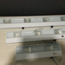 Lighting …..undercabinet
