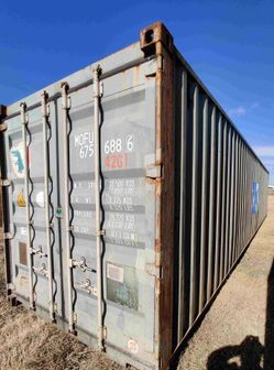 40ft Wind & Water Tight  Shipping Containers For Sale 