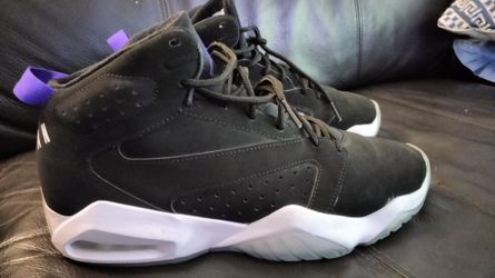 Jordans Size 8.5 Mens