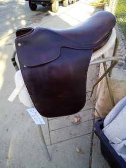 Saddle Seat Saddle