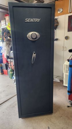 Sentry 14 Gun Safe with Door Organizer
