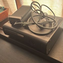 Xbox 360 Elite Console