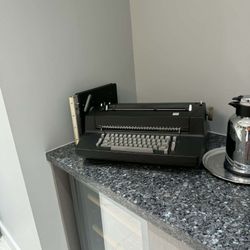 Antique Type Writers 