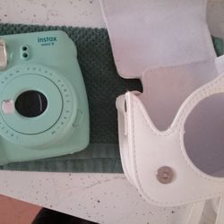 Instax Mini 9 Teal Camera + Case
