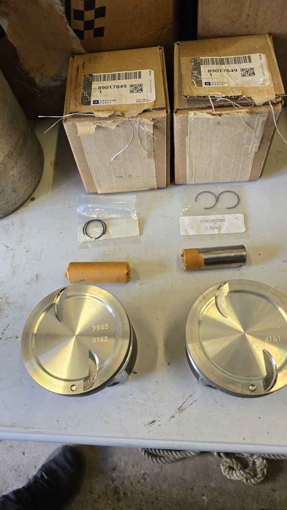 LS 6.0 New Piston (contact info removed)9 New