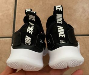 Nike Flex running 3 kids shoes & pants