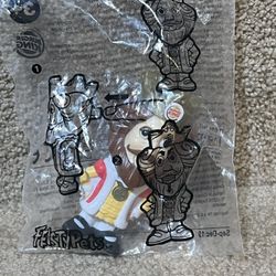 2019 Feisty Pets King Figure Burger King Kids Meal Toy
