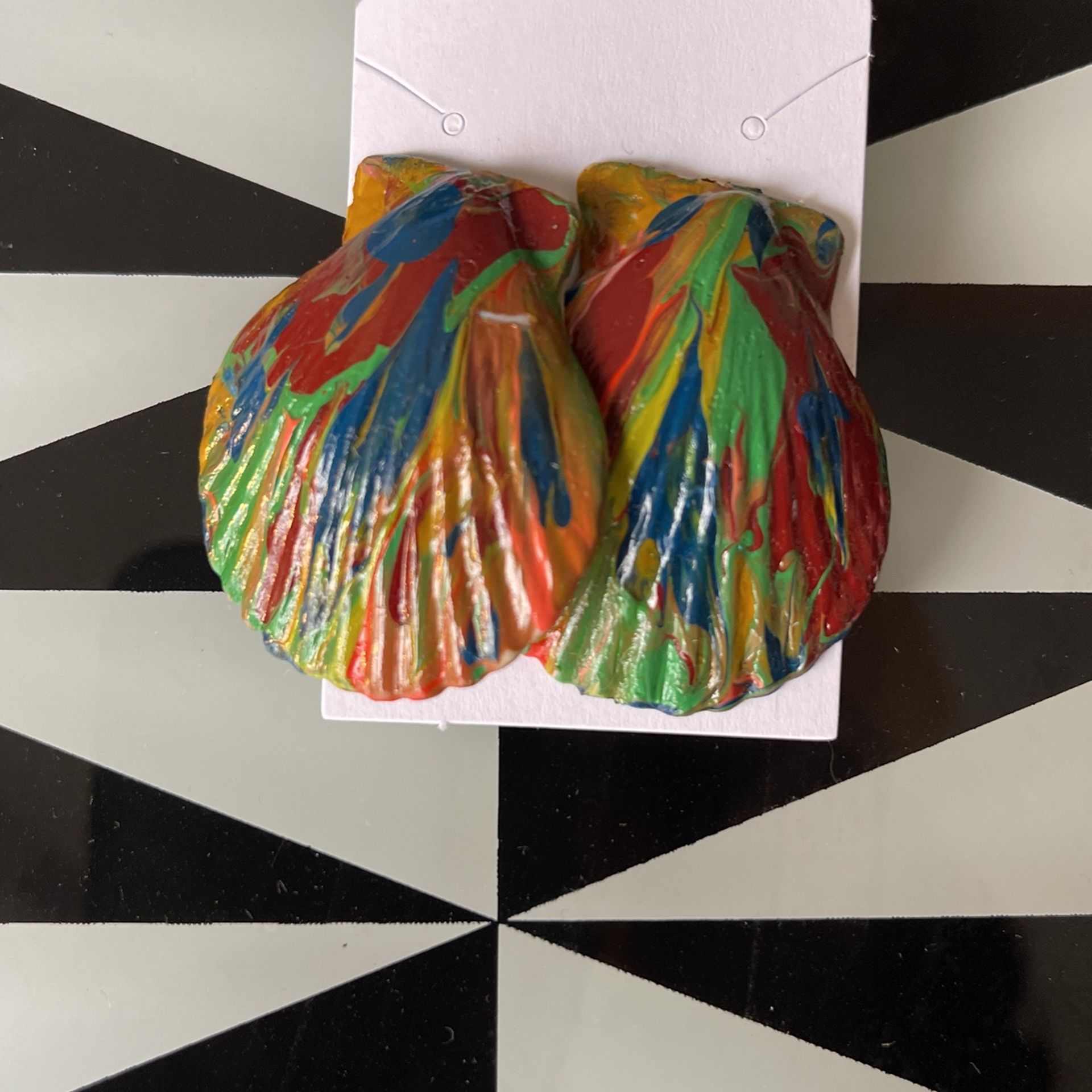 Handpainted Seashells