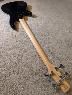 Ibanez Bass