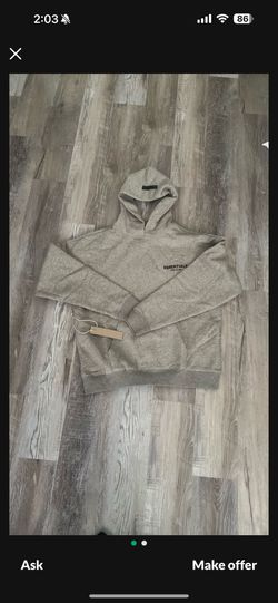 Essential Hoodie