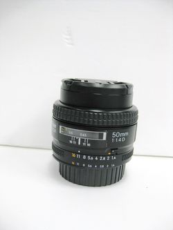 Nikon AF Nikkor 50mm f/1.4 D SLR Camera Prime Lens