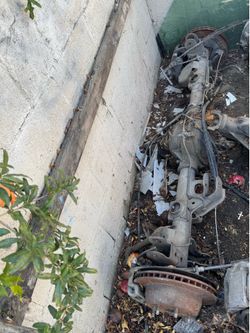 2003 Yukon avalanche Tahoe suburban rear differential