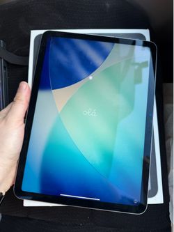 iPad Air 13 inch 128gb WiFi + Cellular