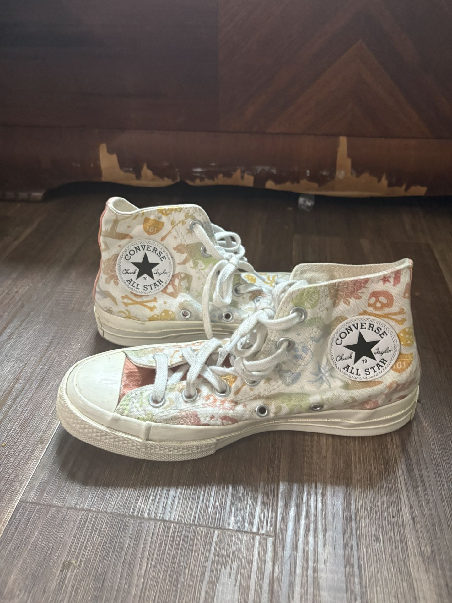 Women’s Custom Converse
