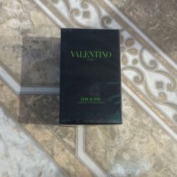 Valentino Cologne