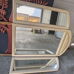 Free Foldable Mirror