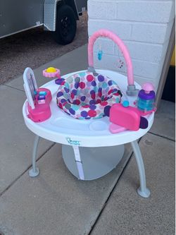 Baby bouncer