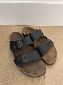 Birkenstock Sandals Women’s Size 37