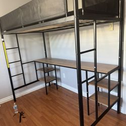 Twin Bunk bed