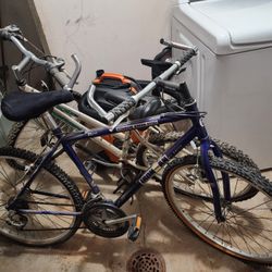 2 - 10 SPEED BIKES.  MUST GO!  MAKE  ME AN OFFER! 
