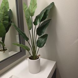 Faux Bird of Paradise Plant – Modern White Pot